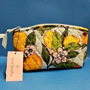 NWT Vera Bradley Yellow Lemon Grove Quilted Medium Cosmetic Pouch Bag